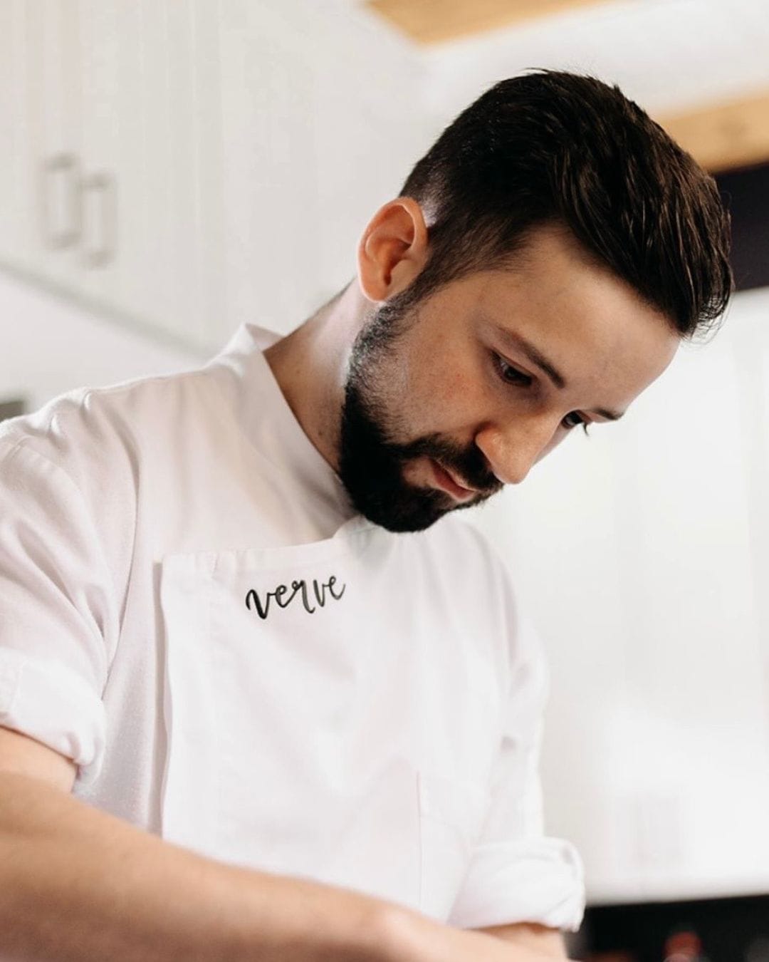 Adrian Fruh steht im Vorfinale der jungen Wilden 2026