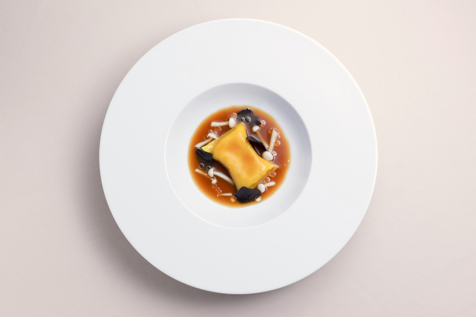 vorspeise-der-holzpoldl-lichtenberg-c-andreas-kalteis-der-holzpoldl