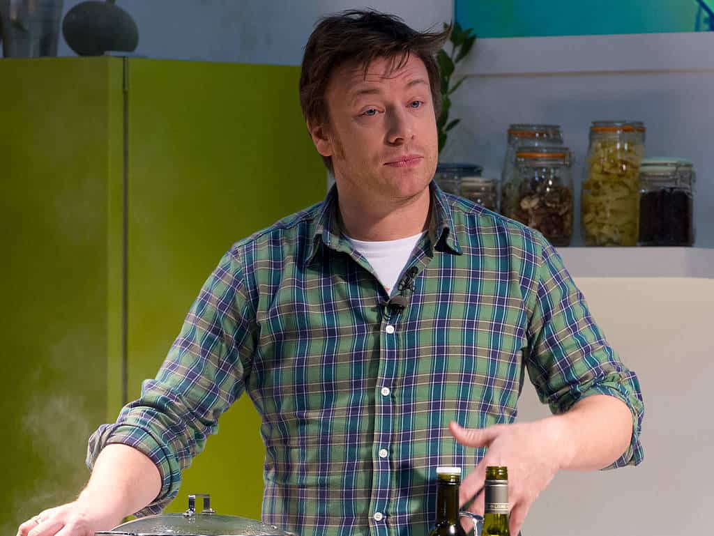 csm_Oliver-Header_7e3636c7ea