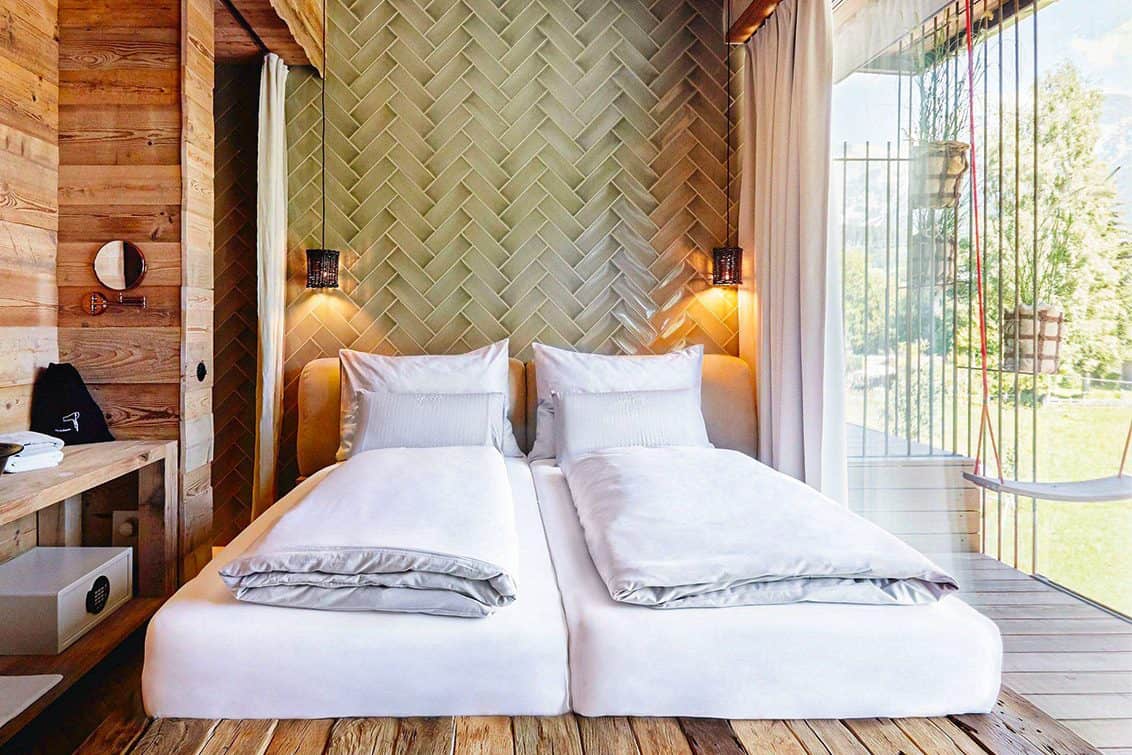 Sepp Schwaiger, Hotel Eder, Hotel Sepp