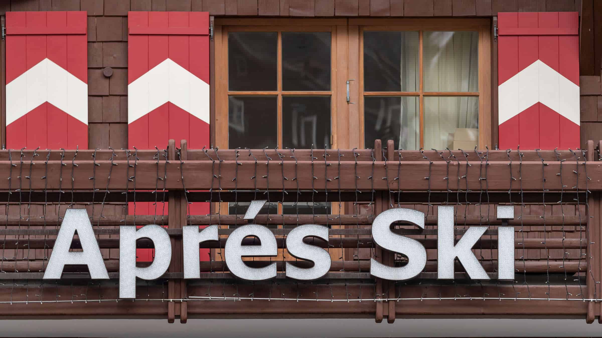 92547007-corona-ischgl-oesterreich-sammelklage-deutsche-hotspot-tirol-europa-infektionen-urlauber-ski-daenemark-15584AQLauea