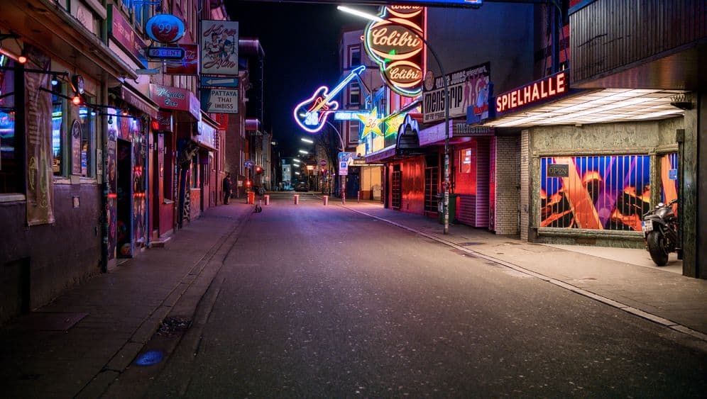 hamburg-reeperbahn-bars-kneipen