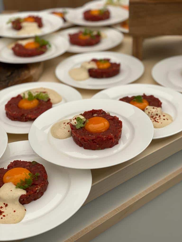 4a6937be-dca9-4592-8313-ccf7d6c88af5-2