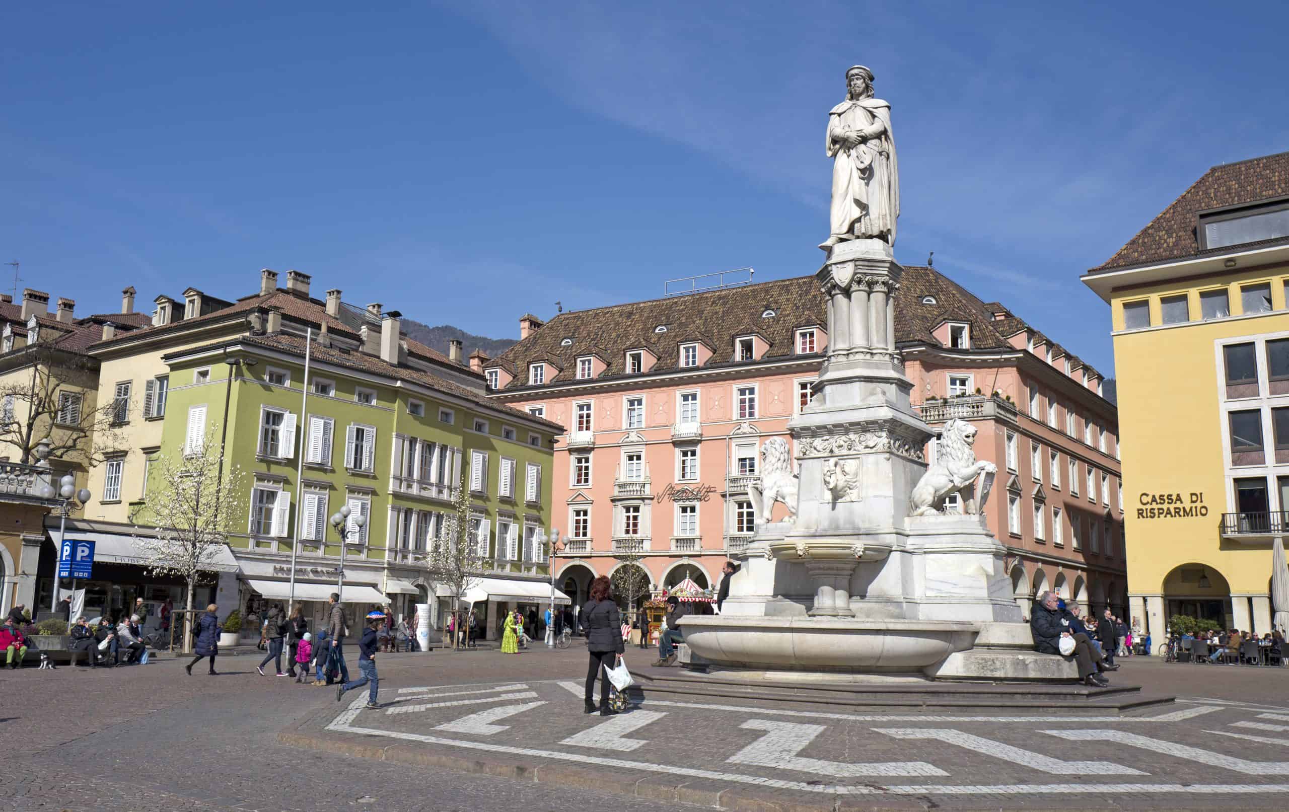 Platz in Bozen, Südtirol