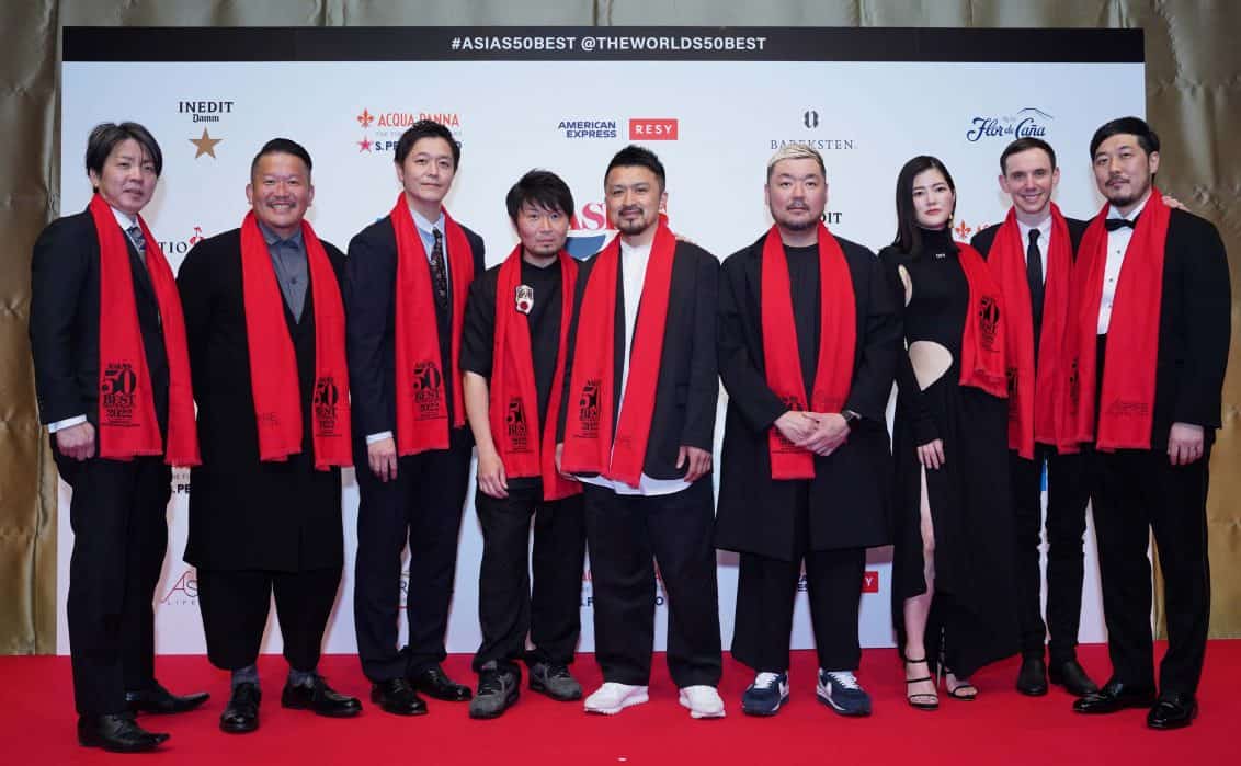Asias-50-Best-Restaurants-2022-Group-Chef-Shot-in-Tokyo-Japan-1132x699