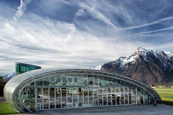 hangar72-581x386-1