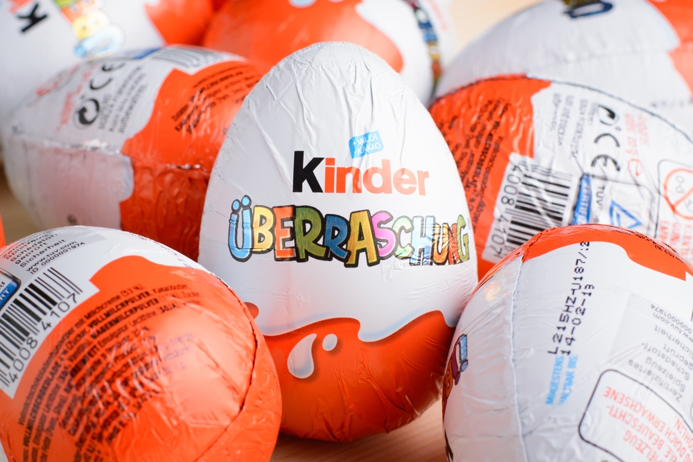 shutterstock_2143121869_ferrero-kinder