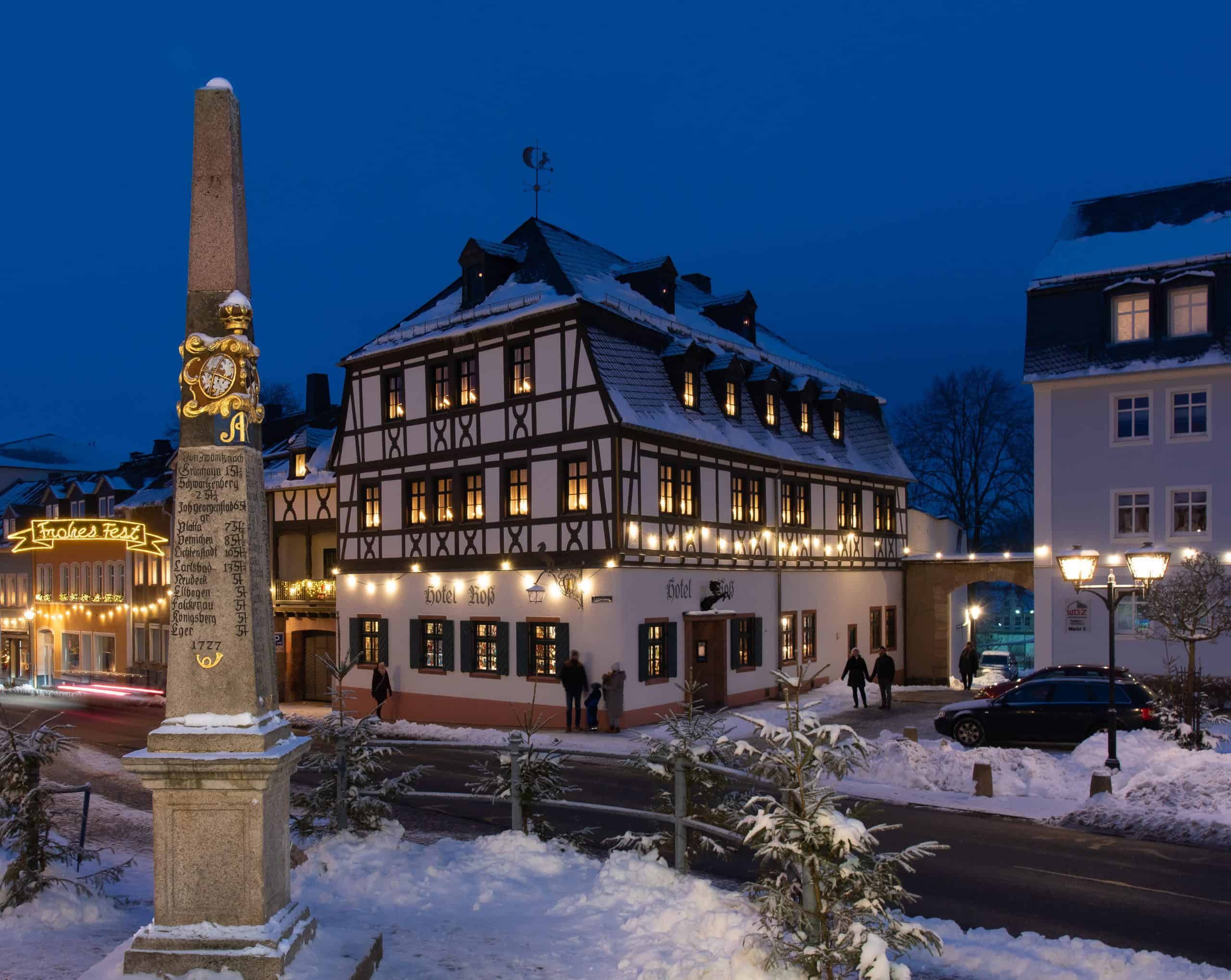 Hotel-Ross-Restaurant-online-scaled