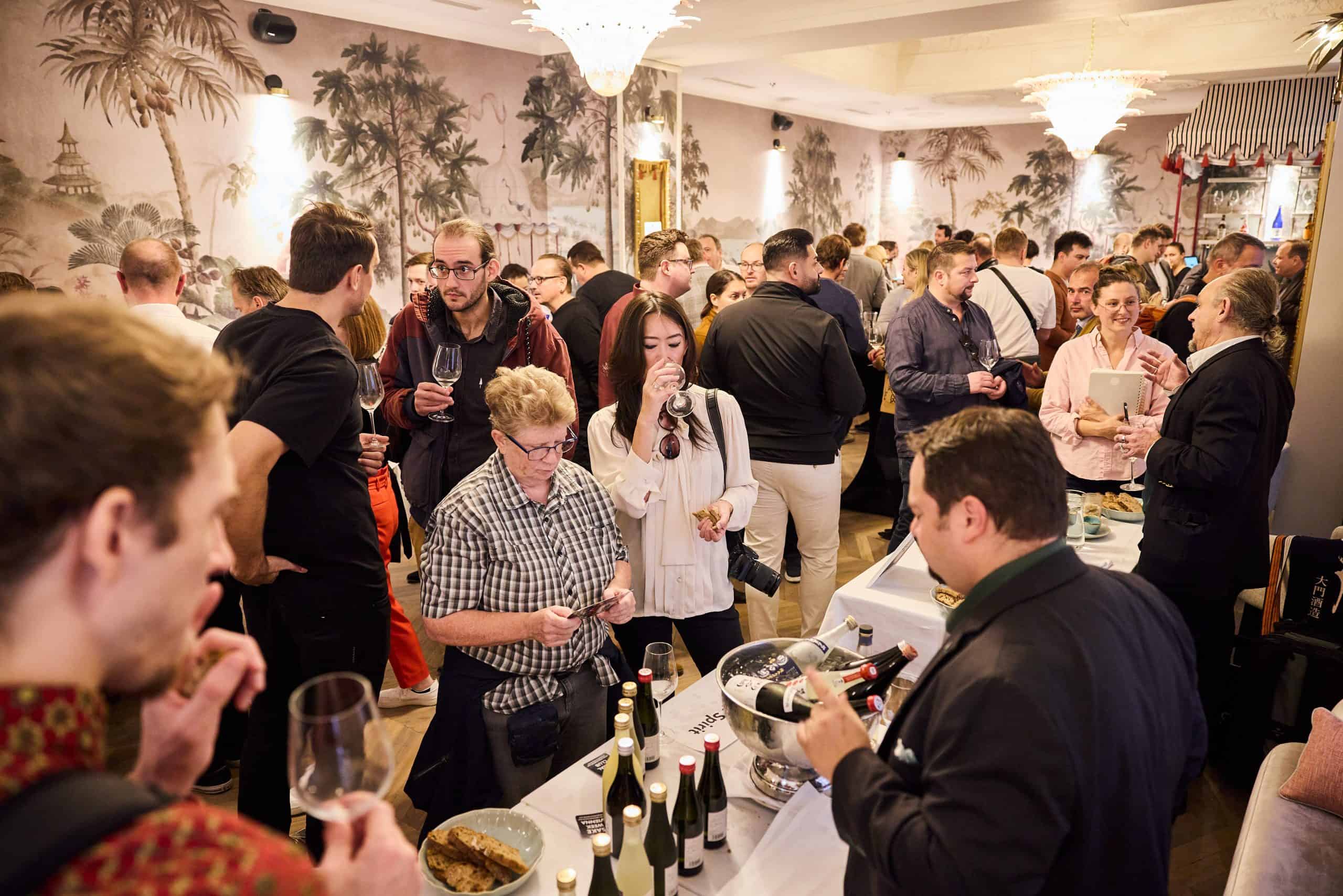 Gute-Stimmung-beim-Big-Sake-Tasting_1-scaled