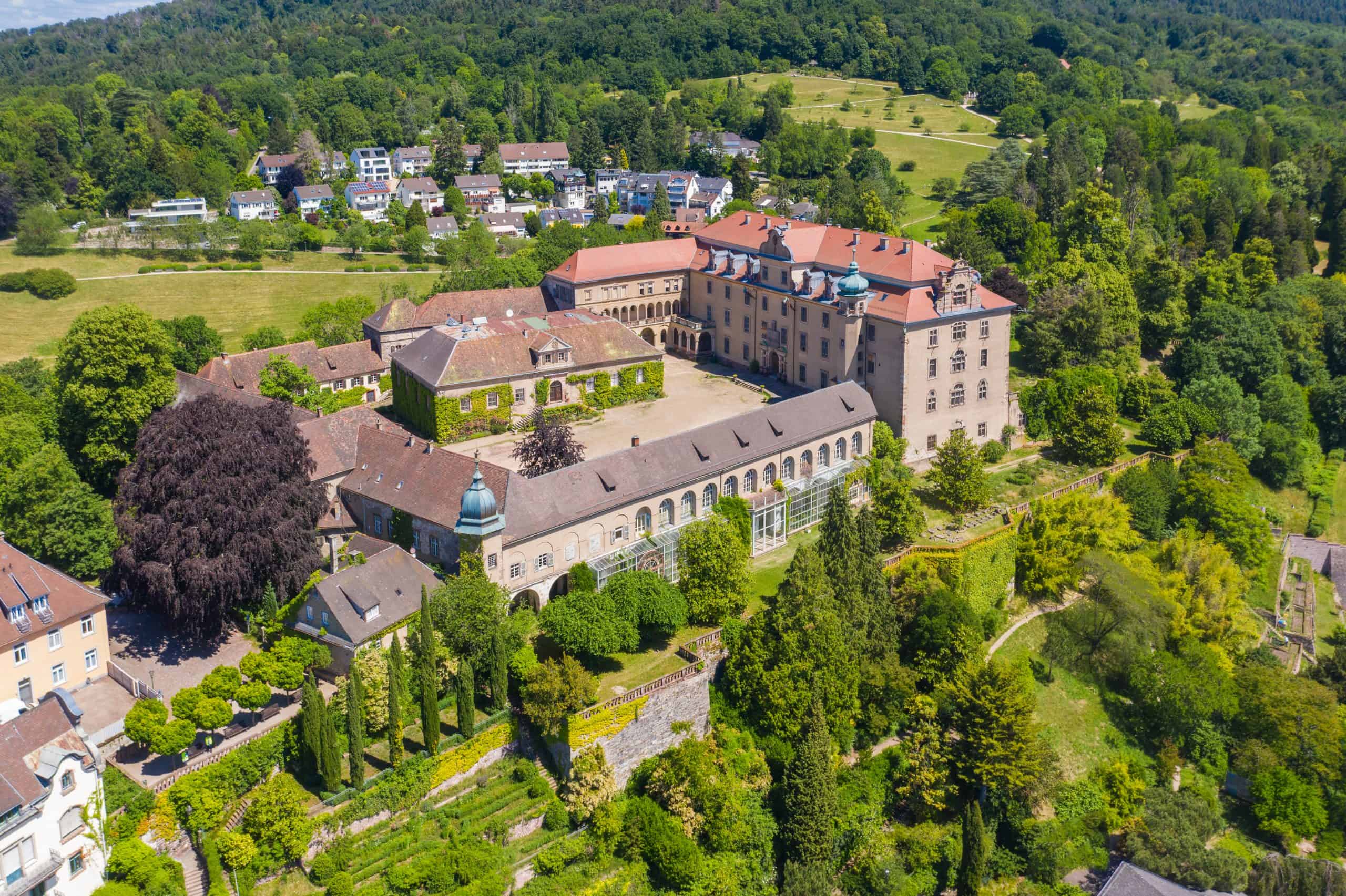 shutterstock_1917305027-scaled