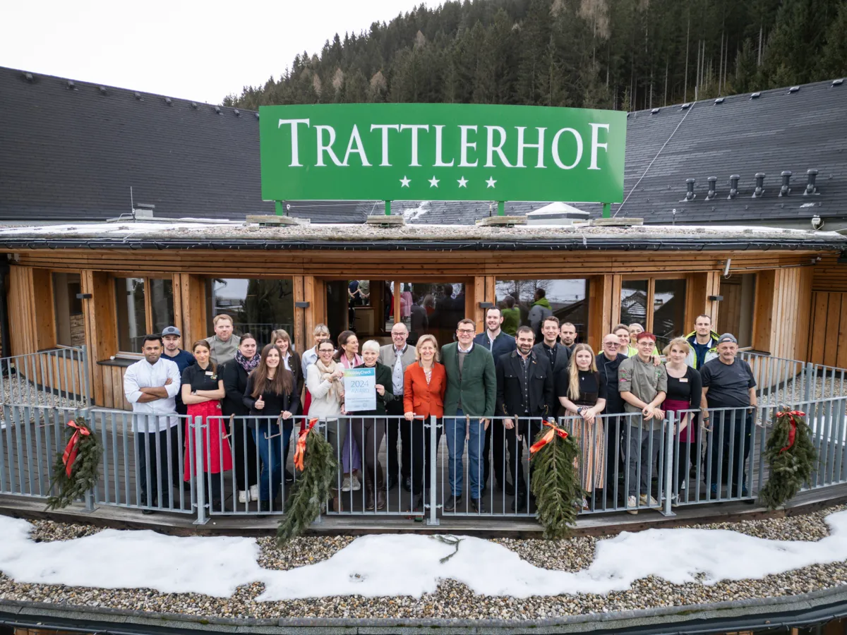 2_0858_web_trattlerhof_by_gert_perauer-5c90af86-83fb27eb