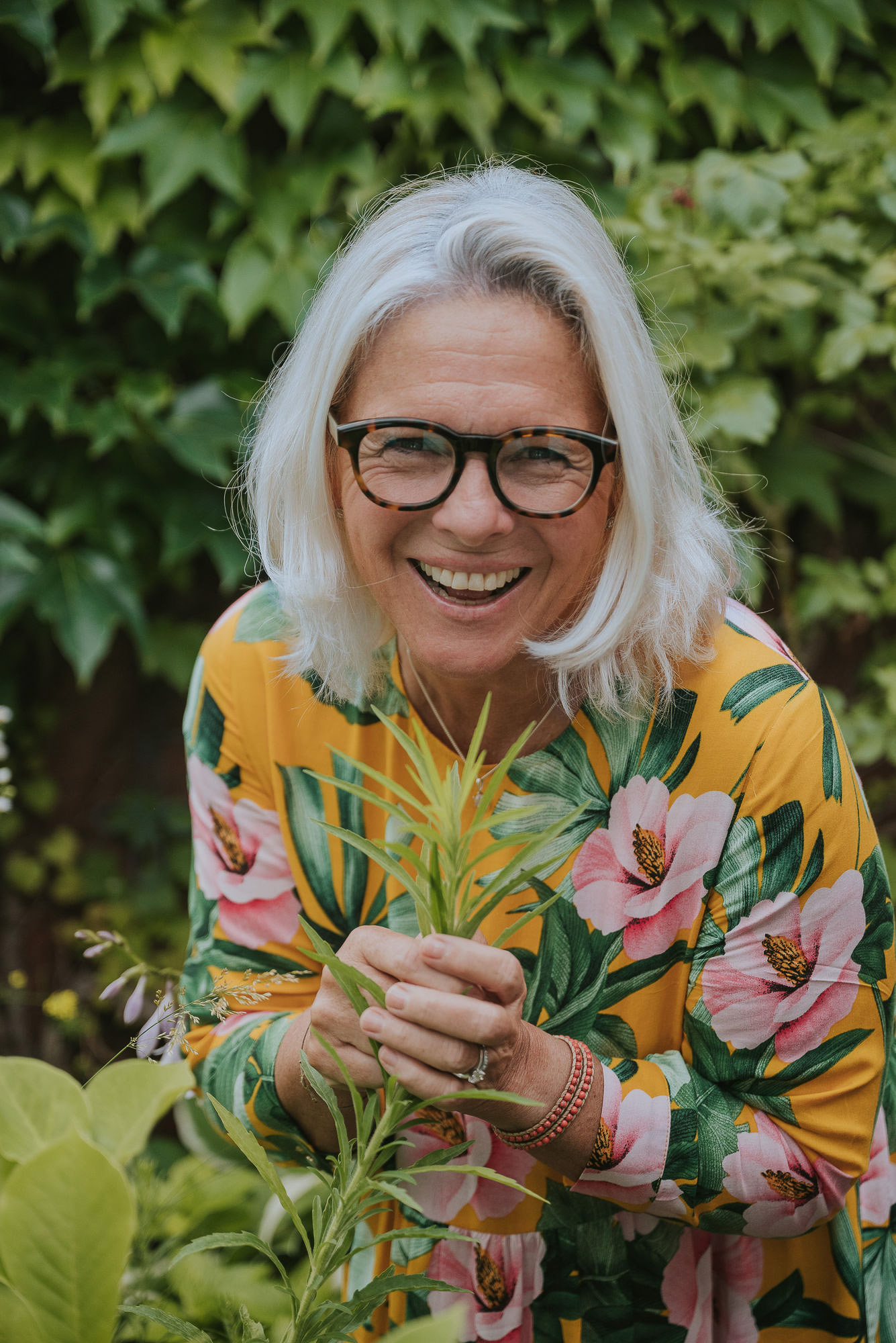 Michaela-Reitterer-im-Garten