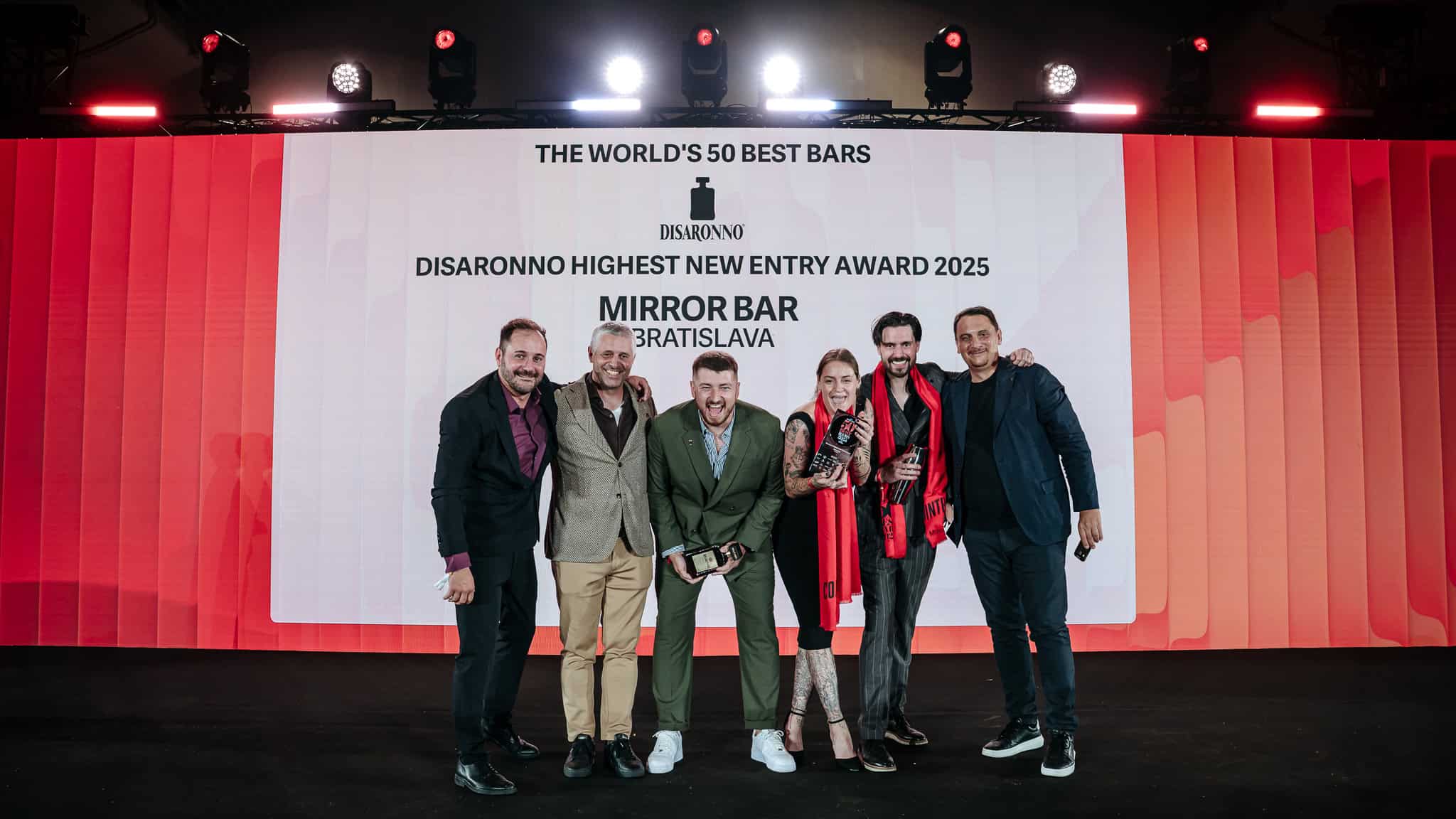 W50BB25-Disaronno-Highest-New-Entry-Award