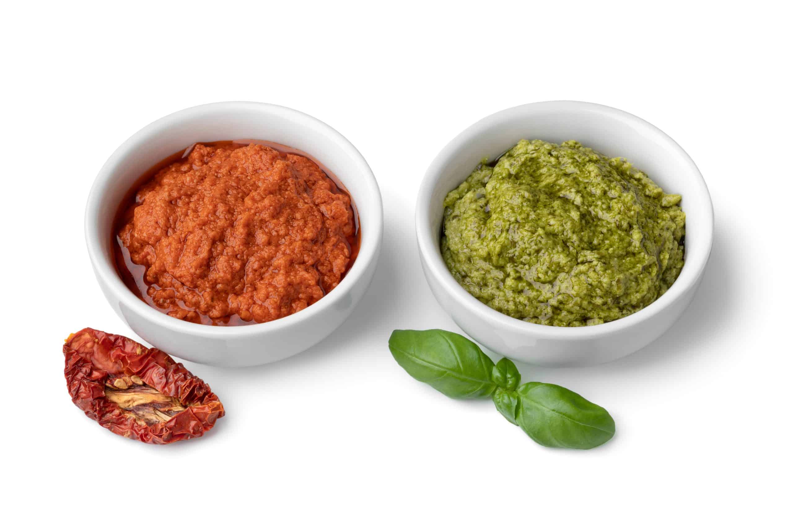 Pesto rosso (rotes Pesto) | Pesto genovese | Foto: Shutterstock