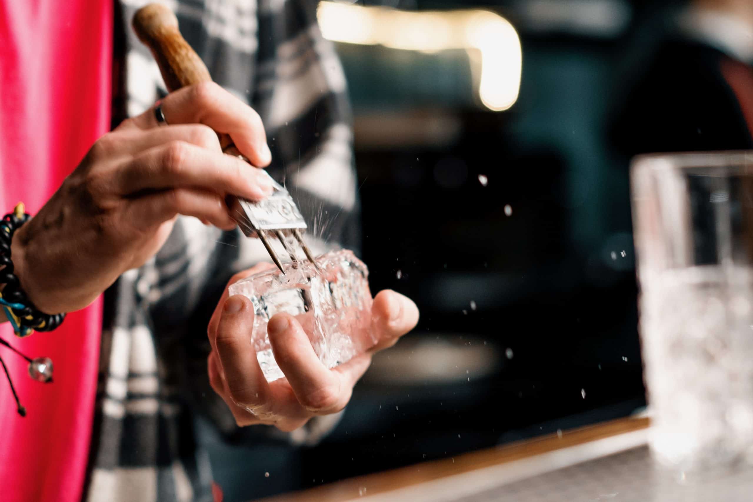 In japanischer Kunst der Eiswürfel ist Shaving beliebt