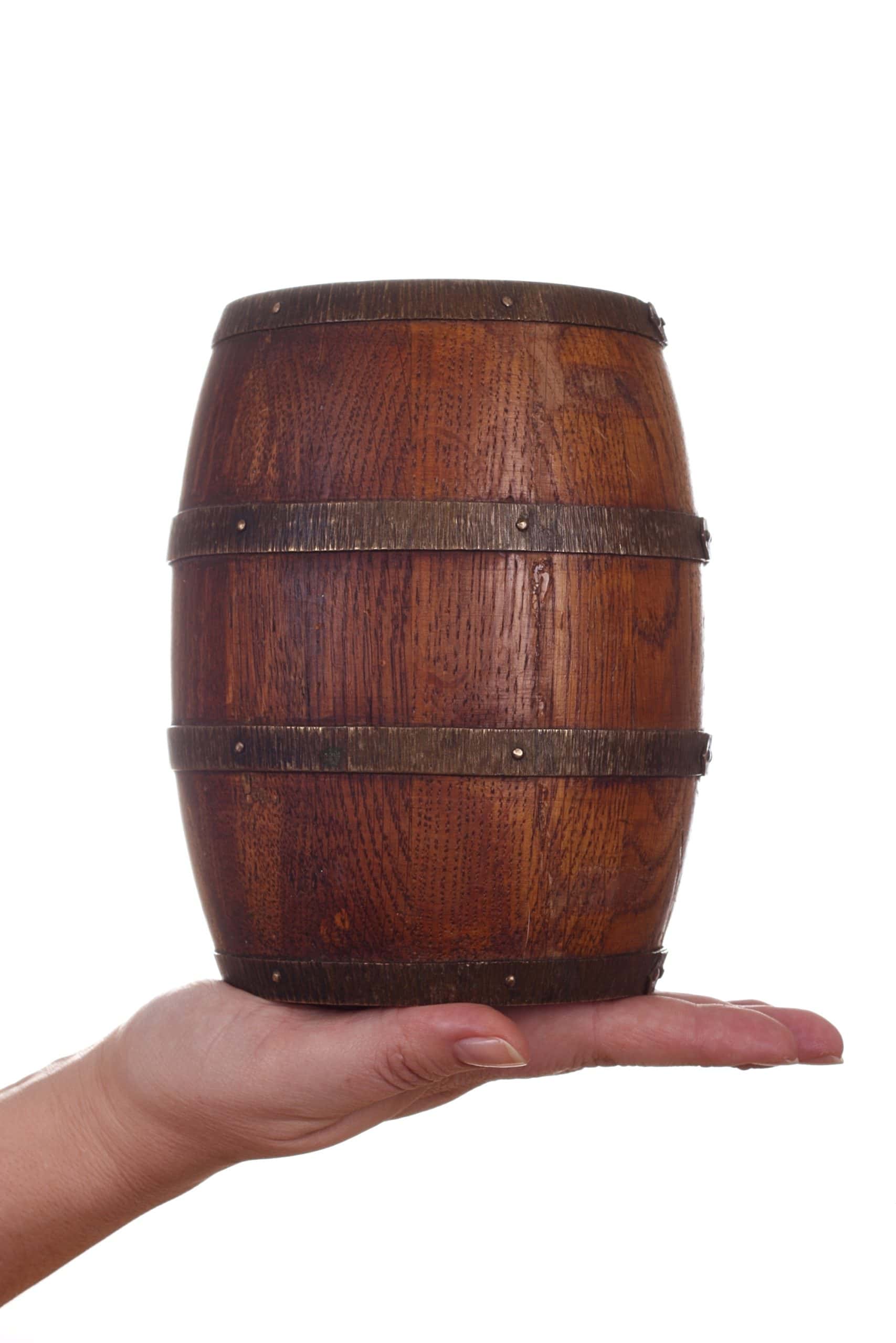 Mit Mikrofässern kann man dafür sorgen, dass Whiskey schneller reift | Foto: Shutterstock