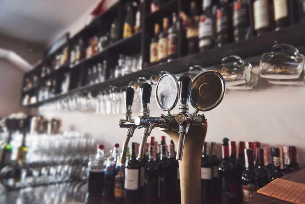 shutterstock_1049537573